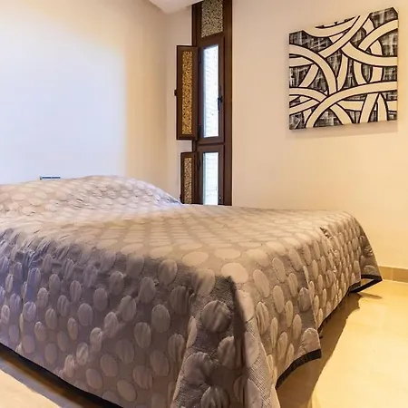 Lejlighed 3br Penthouse With Private Pool *